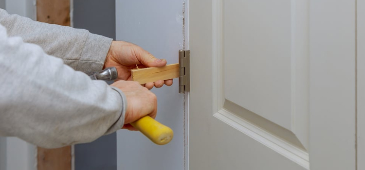 fiberglass entry door repair in Orosi